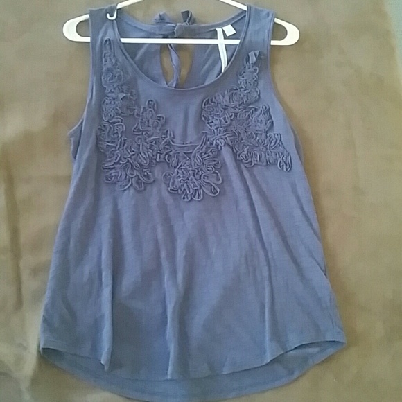 Casual and cute tank top