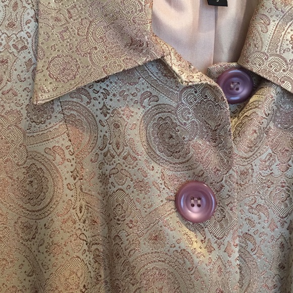 Jacket - Picture 2 of 3