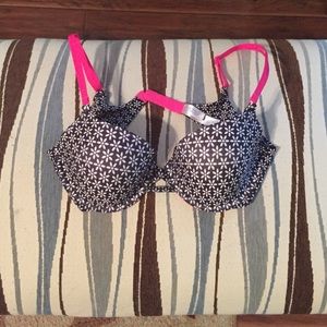 Victoria's Secret bra