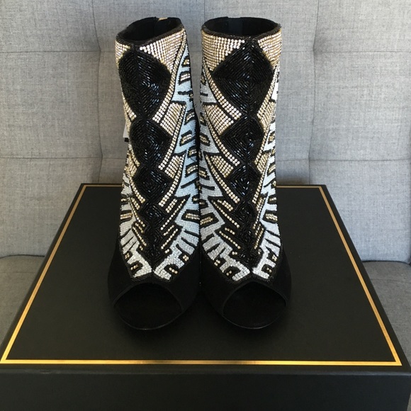 HM x BALMAIN Studded Peep-Toe Bootie - Picture 3 of 4