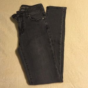 American Eagle dark gray skinny jeans