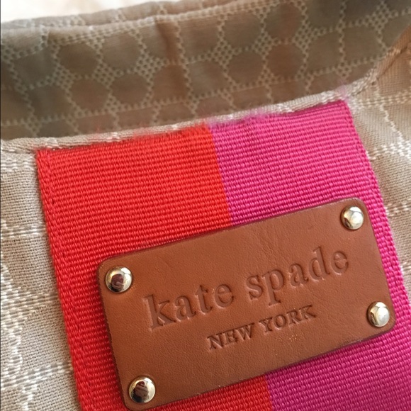 SOLD Kate Spade Classic Noel Stevie Baby Bag - Picture 2 of 4