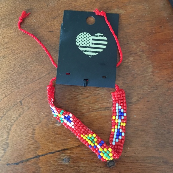 Brandy Melville beaded bracelet NEW