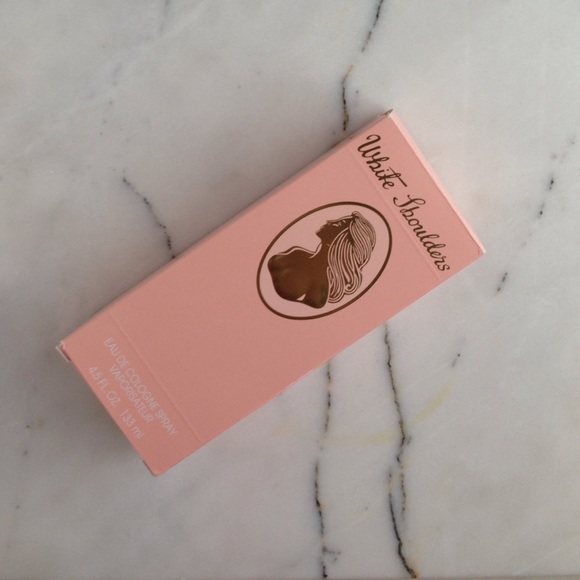 White Shoulders Eau de Cologne 4.5fl oz