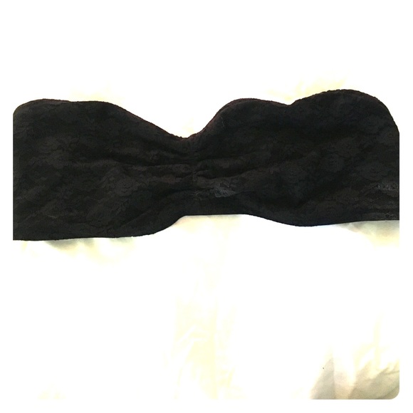 Black lace bandeau bra