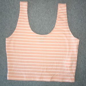 NEVER WORN crop tank