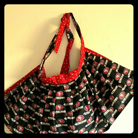 Half apron