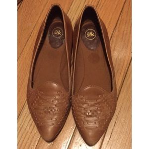 The Sak woven pointy flats