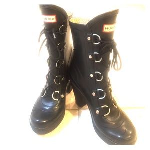 NOT FOR SALE! Hunter "Gabby" rain boots. ❤️