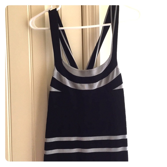 Express fitted dress - Picture 1 of 3