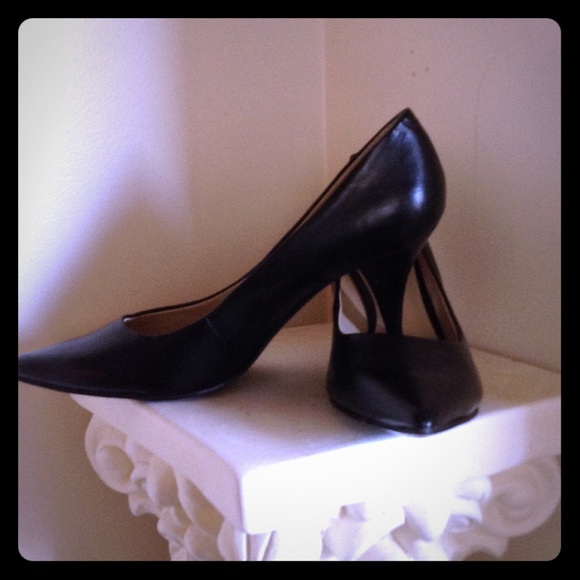 Nine West stiletto heel low