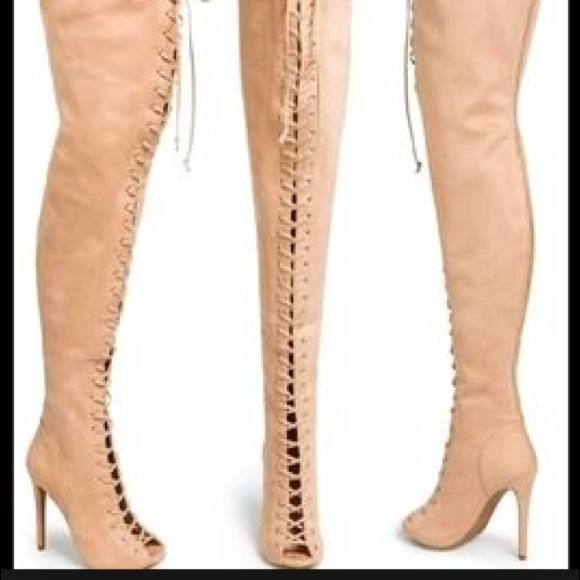 BRAND NEW NUDE PIARRY BOOTS!