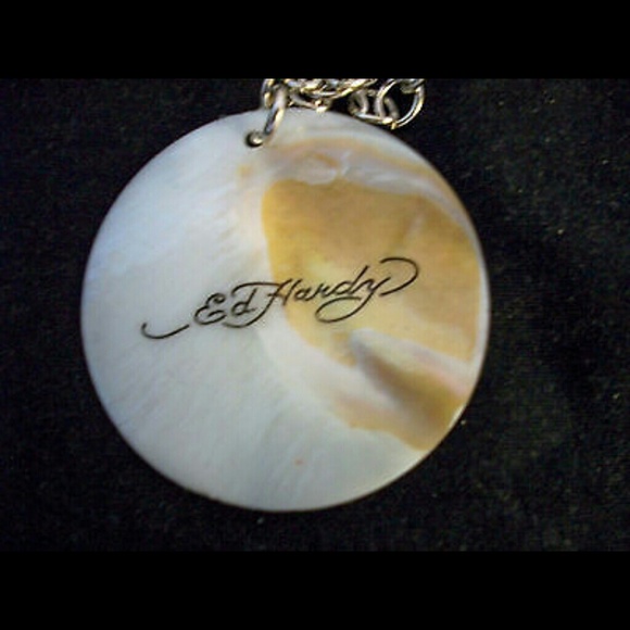 New Ed Hardy Cross Tattoo Shell Necklace& Earrings - Picture 2 of 2