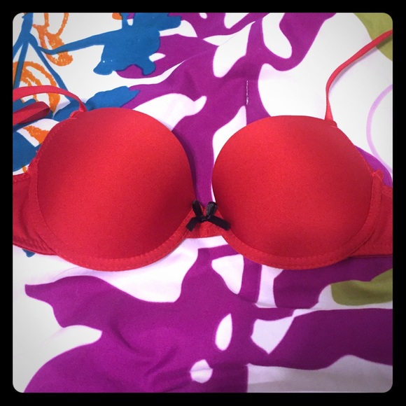 bra 36C.