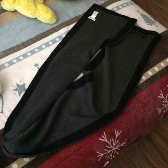 Calvin Klein Scarf - Picture 3 of 3