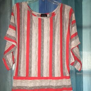 Women's shirt excellent condition