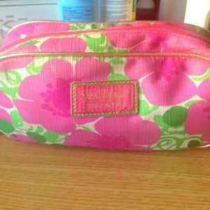 Lily Pulitzer make up bag!