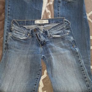 Abercrombie and Fitch jeans size 25
