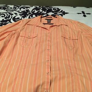 Van Heusen wrinkle free snap long sleeve