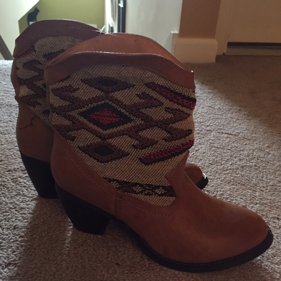 Tribal print cowboy boots