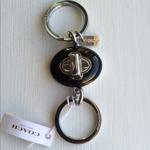 Coach - NWT Coach Valet Keychain Black/Silver Turn Lock