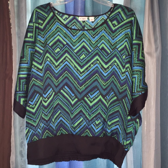 XL  dressy shirt but I think will fit 2x as well