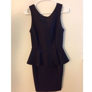 ❗️SALE❗️Topshop Black Peplum Dress (petite)