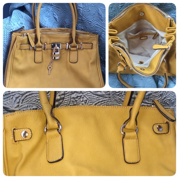 ALDO Handbags - ALDO purse