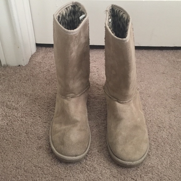 UGGs!