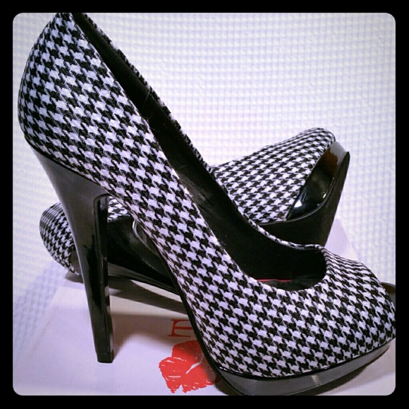 Two Lips Luisa 400 B/W heels NIB