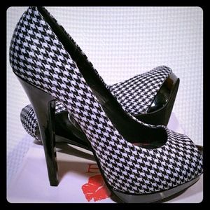 Two Lips Luisa 400 B/W heels NIB