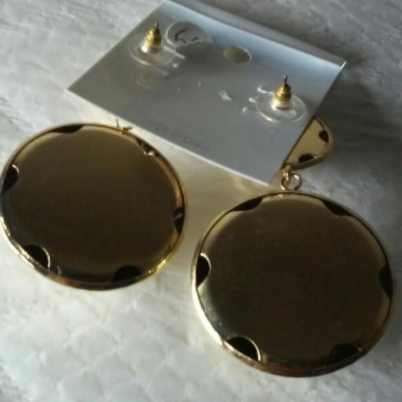 EARRINGS - Picture 2 of 2