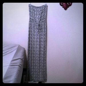 Cute, comfy maxi dress, strapless