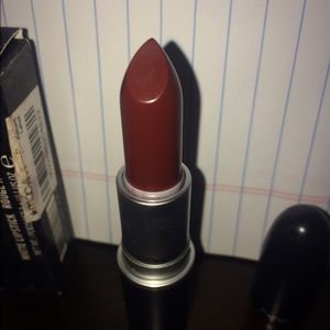 Mac, matte sin lipstick! Brand new!