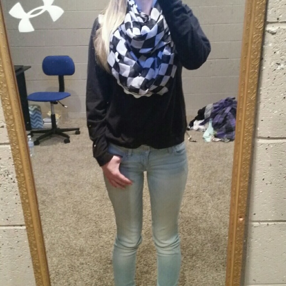 🆕Checkered Scarf.