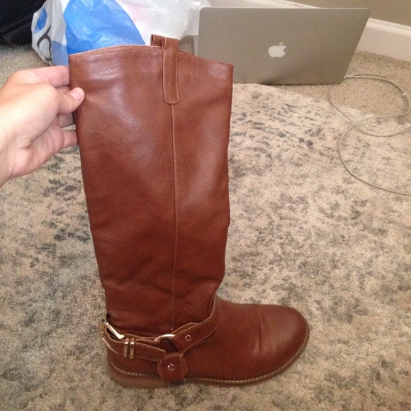 Riding boots