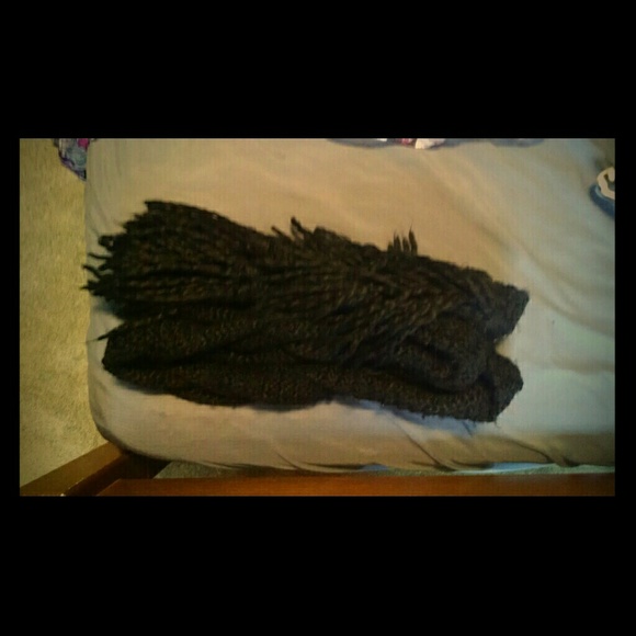 Knit Black Scarf