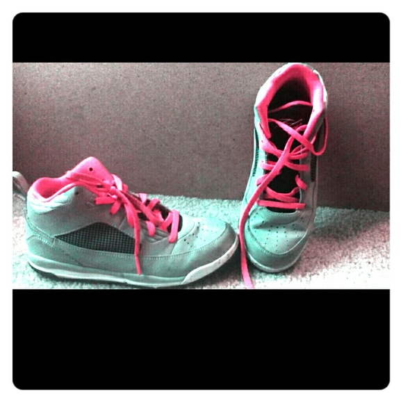 Sz 3y Flights