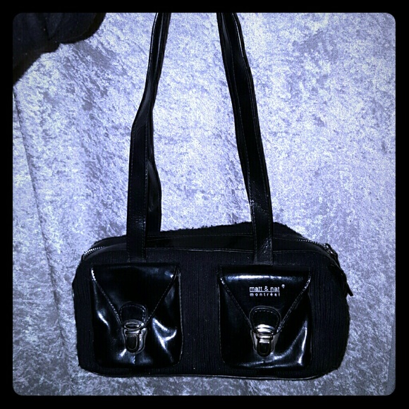 Mat and nat shoulder bag
