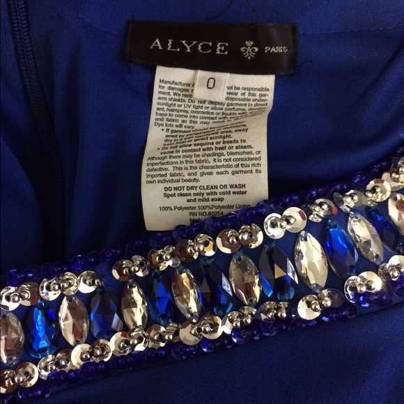 Alyce Paris two piece royal blue prom dress - Picture 4 of 4