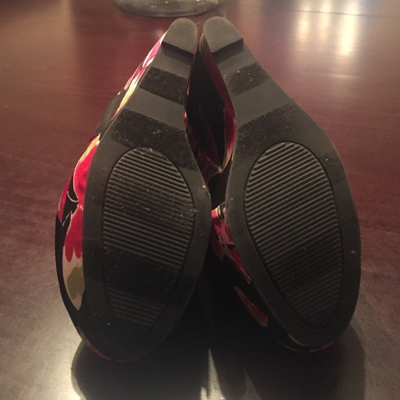 Wedges - Picture 4 of 4