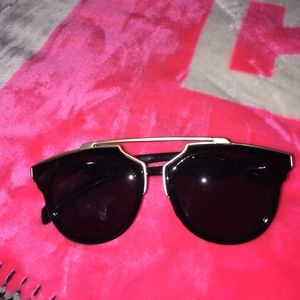 Designer inspired sunnies