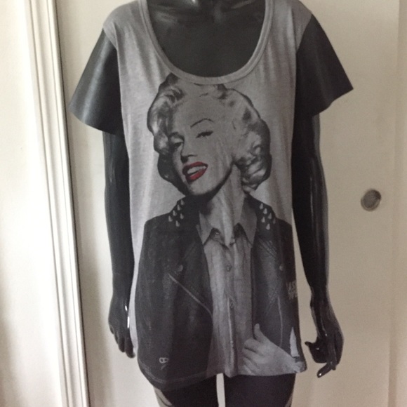 Marilyn Monroe T-shirt with faux leather sleeves