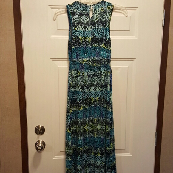 DRESS - Picture 2 of 3