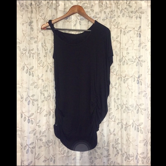Cute black party dress , never worn before. - Picture 3 of 4