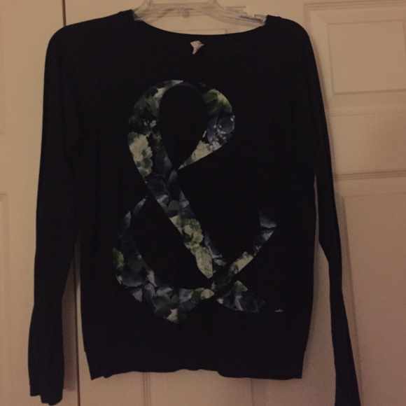 Black of mice and men crew neck