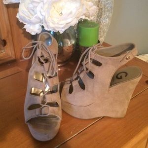 G by Guess wedges