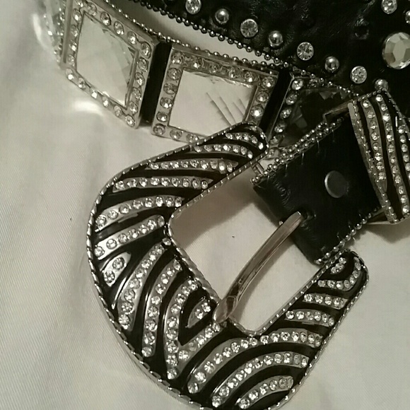 Belt - Picture 3 of 4