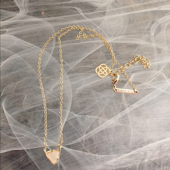 Kendra Scott Perry Necklace in Iridescent Drusy