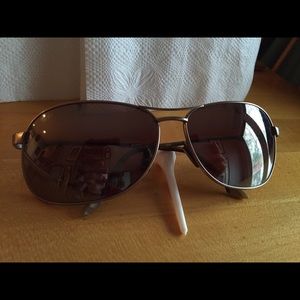 Maui Jim Aviator Sunglasses